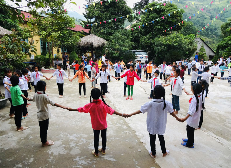 Lào Cai: Nâng cao hiệu quả thực hiện chính sách hỗ trợ cho học sinh khuyết tật - Ảnh 1.