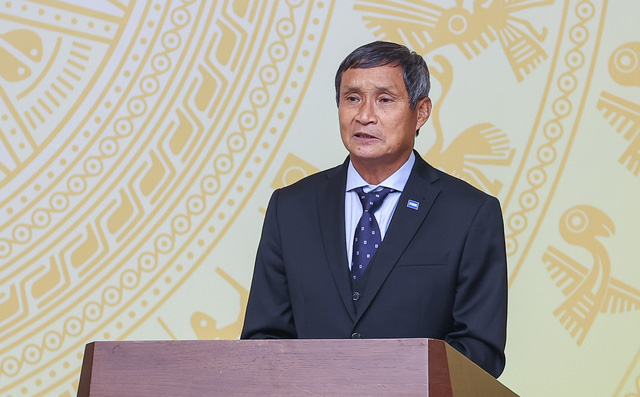 HLV Mai Đức Chung: "C&oacute; em x&ocirc;ng chảy m&aacute;u mũi nhưng vẫn cố t&igrave;m mọi c&aacute;ch nhanh khỏi bệnh" - Ảnh 2.