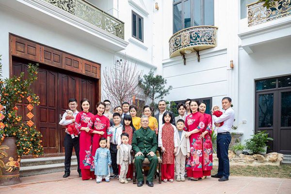 Ngắm căn nhà người con hiếu thảo nhất nhì showbiz Việt xây tặng bố mẹ ở quê - Ảnh 4.
