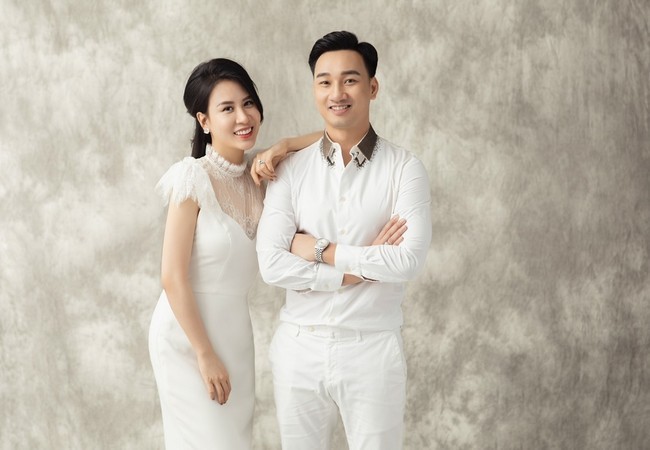5 cặp vợ chồng ngôn tình nhất showbiz Việt - Ảnh 5.