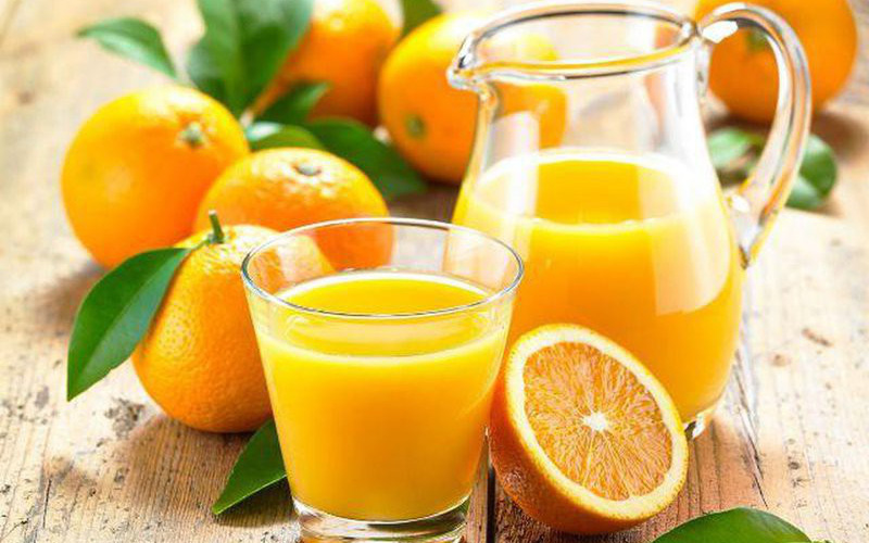 Nước cam rất tốt, giúp tăng đề kháng trong mùa dịch nhưng uống vào những thời điểm này lại phản tác dụng, gây hại cho sức khỏe