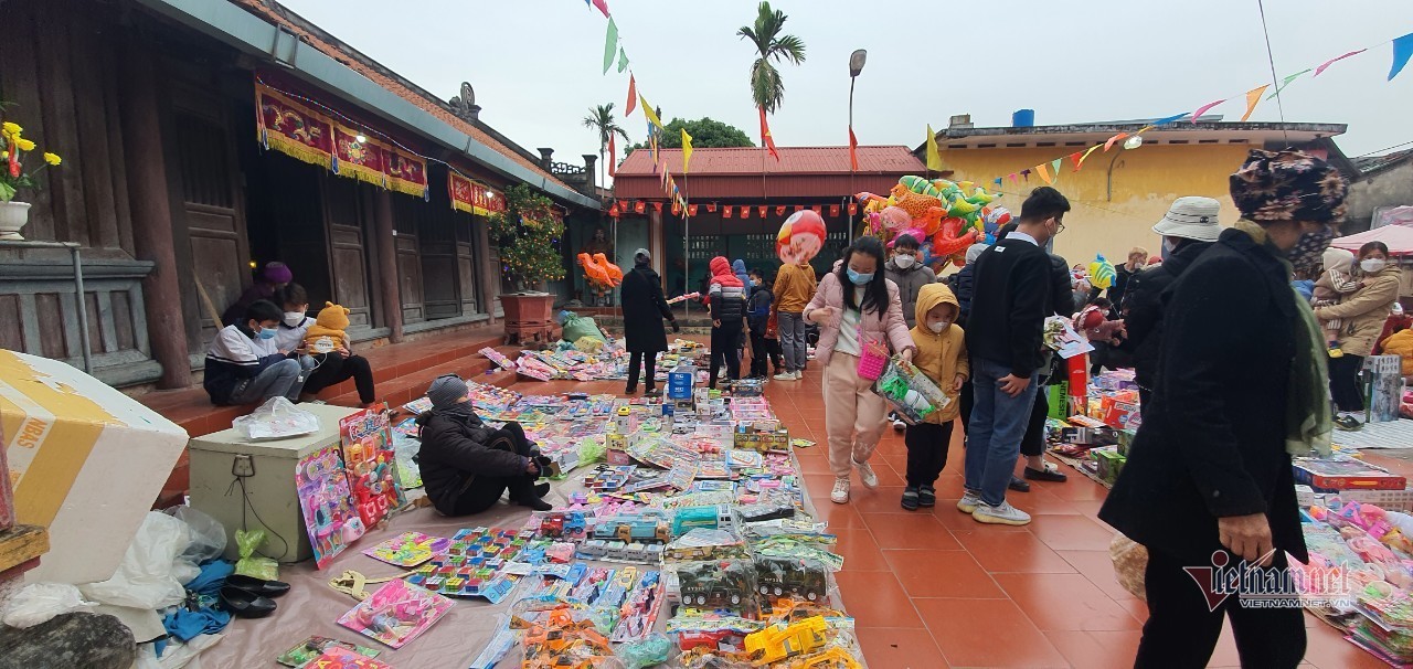 Độc đáo phiên chợ Tết chỉ dành cho trẻ em, mỗi năm họp một lần - Ảnh 8.