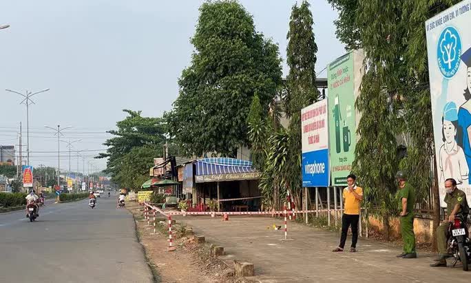 Truy bắt nhóm người lạ mặt đâm chết nam sinh lớp 9