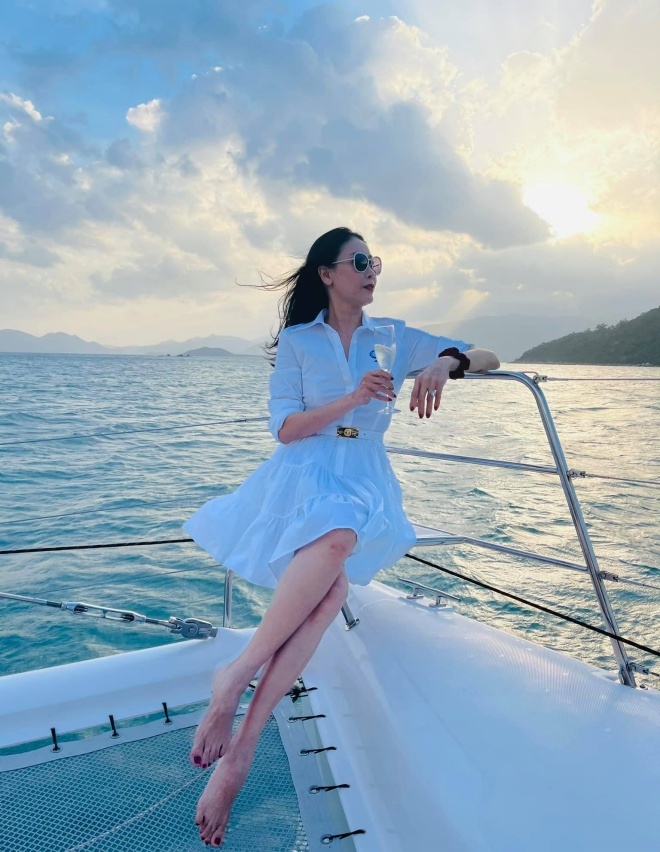 Cận cảnh cuộc sống giàu sang của Hoa hậu Hà Kiều Anh  - Ảnh 17.