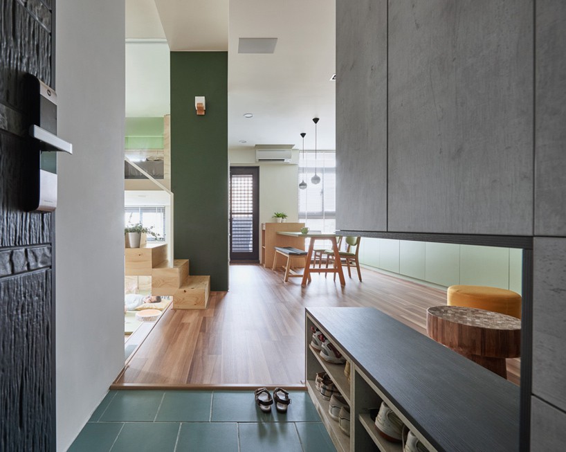 Ngôi nhà 40m² màu xanh matcha với thiết kế tầng lửng nhìn là yêu của gia đình trẻ - Ảnh 2.