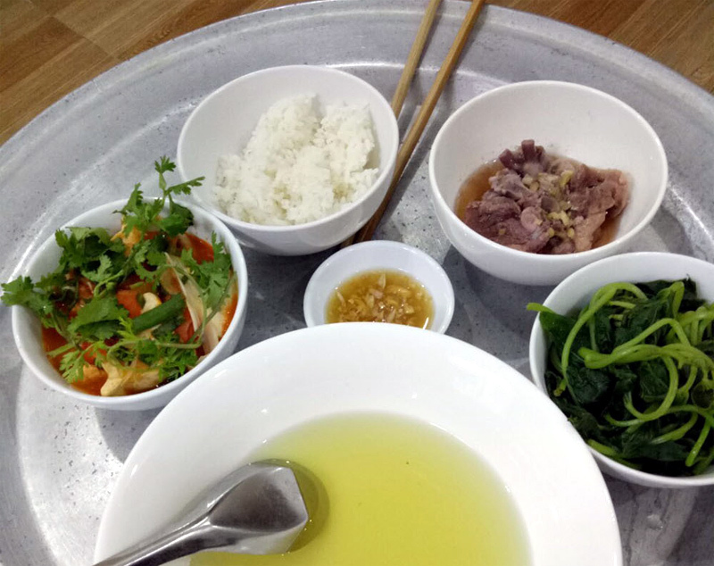 Vừa nổi 2 vạch, F0 mất ngay 3 triệu, chưa một đồng tiền ăn, tiền thuốc - Ảnh 6. Vừa nổi 2 vạch, F0 mất ngay 3 triệu, chưa một đồng tiền ăn, tiền thuốc - Ảnh 6.