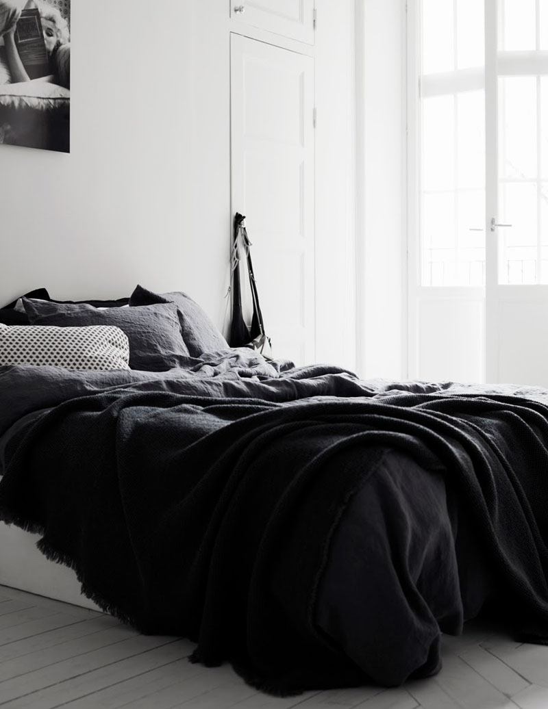 Muốn có phòng ngủ chuẩn phong cách Scandinavian thì không thể bỏ qua 4 điều này - Ảnh 1.