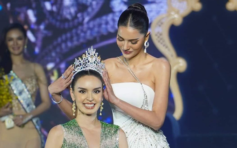 Vẻ đẹp lai cuốn hút của mỹ nhân giành ngôi vị Hoa hậu Thái Lan 2022
