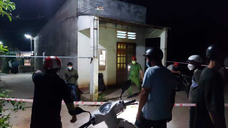 Ă nhậu to tiếng, đâm chết con chủ nhà trọ - Ảnh 1.