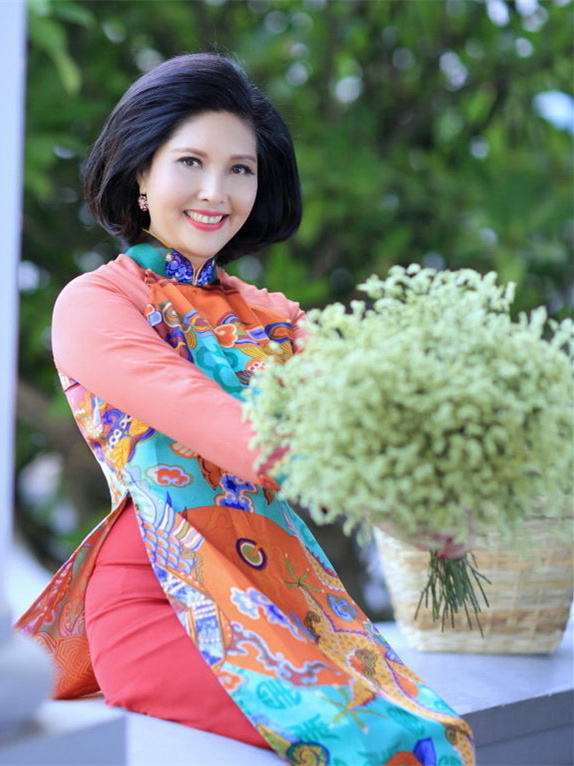 Đời buồn chịu tiếng oan 'tham ph&uacute; phụ bần' của danh ca Họa Mi - Ảnh 1.