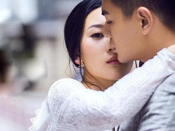 Nữ nhân viên giao hàng ngoại tình với chồng khiêu khích: &quot;Không rời giường nổi vì anh ấy&quot; và cái kết tái mét khi cô vợ bắt đầu ra tay - Ảnh 5.