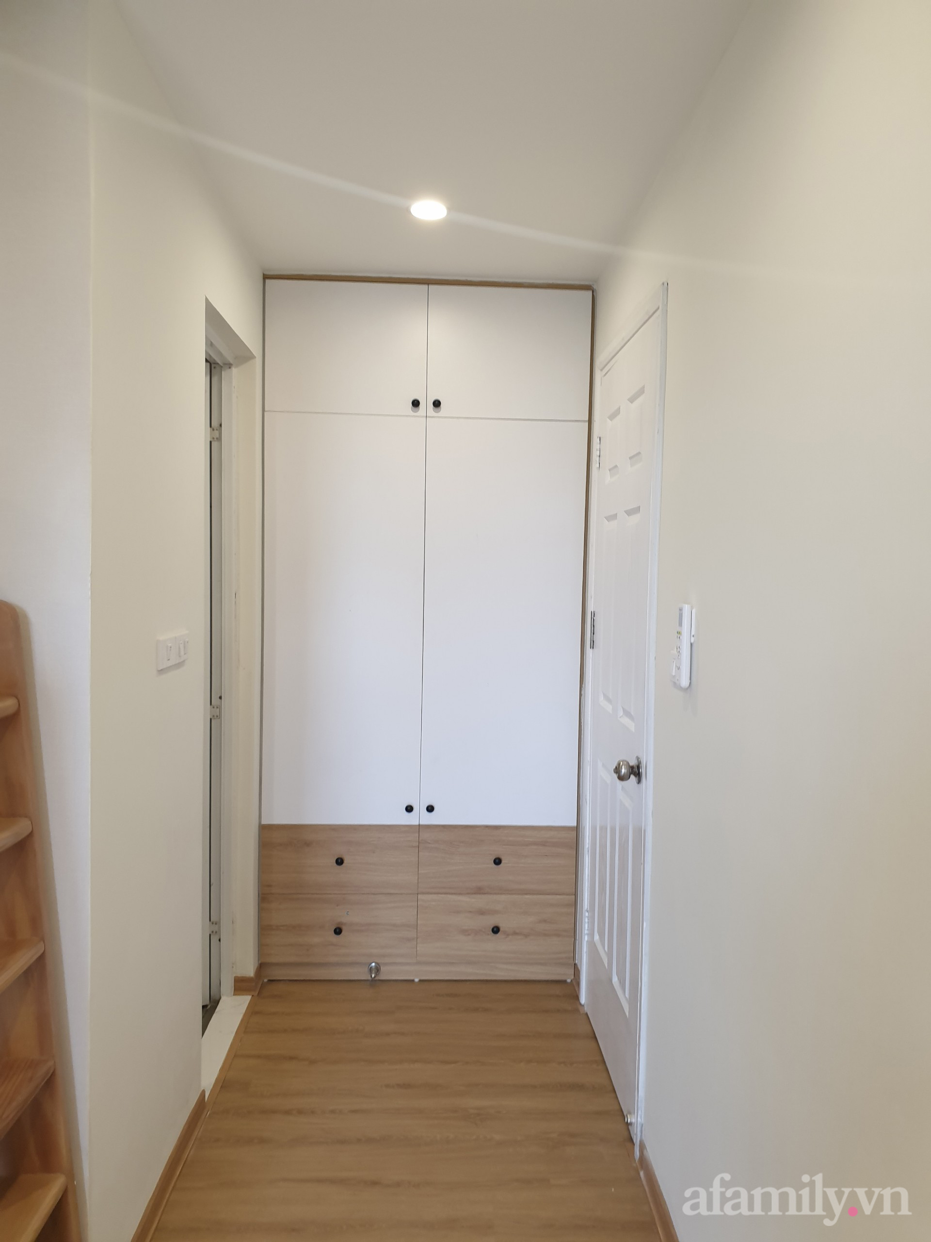 Căn hộ 90m² sở hữu vẻ đẹp đơn giản nhưng vô cùng ấn tượng sau khi cải tạo tại Sài Đồng - Ảnh 19. Căn hộ 90m² sở hữu vẻ đẹp đơn giản nhưng vô cùng ấn tượng sau khi cải tạo tại Sài Đồng - Ảnh 19.