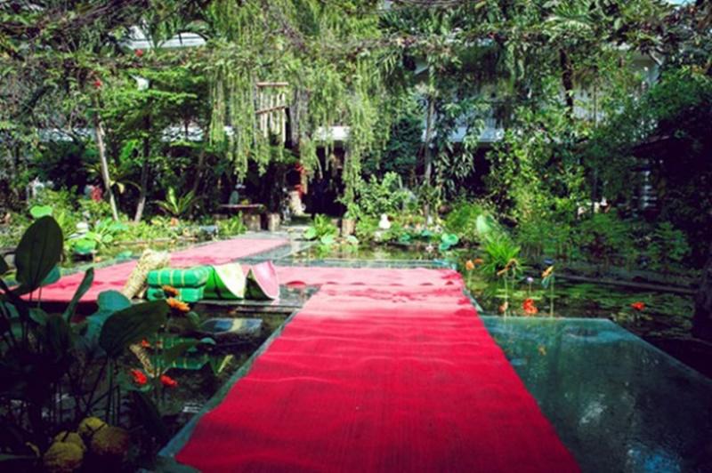 Mãn nhãn với nhà vườn siêu khủng của Á hậu Dương Trương Thiên Lý và chồng giàu, gấp đôi tuổi - Ảnh 8.