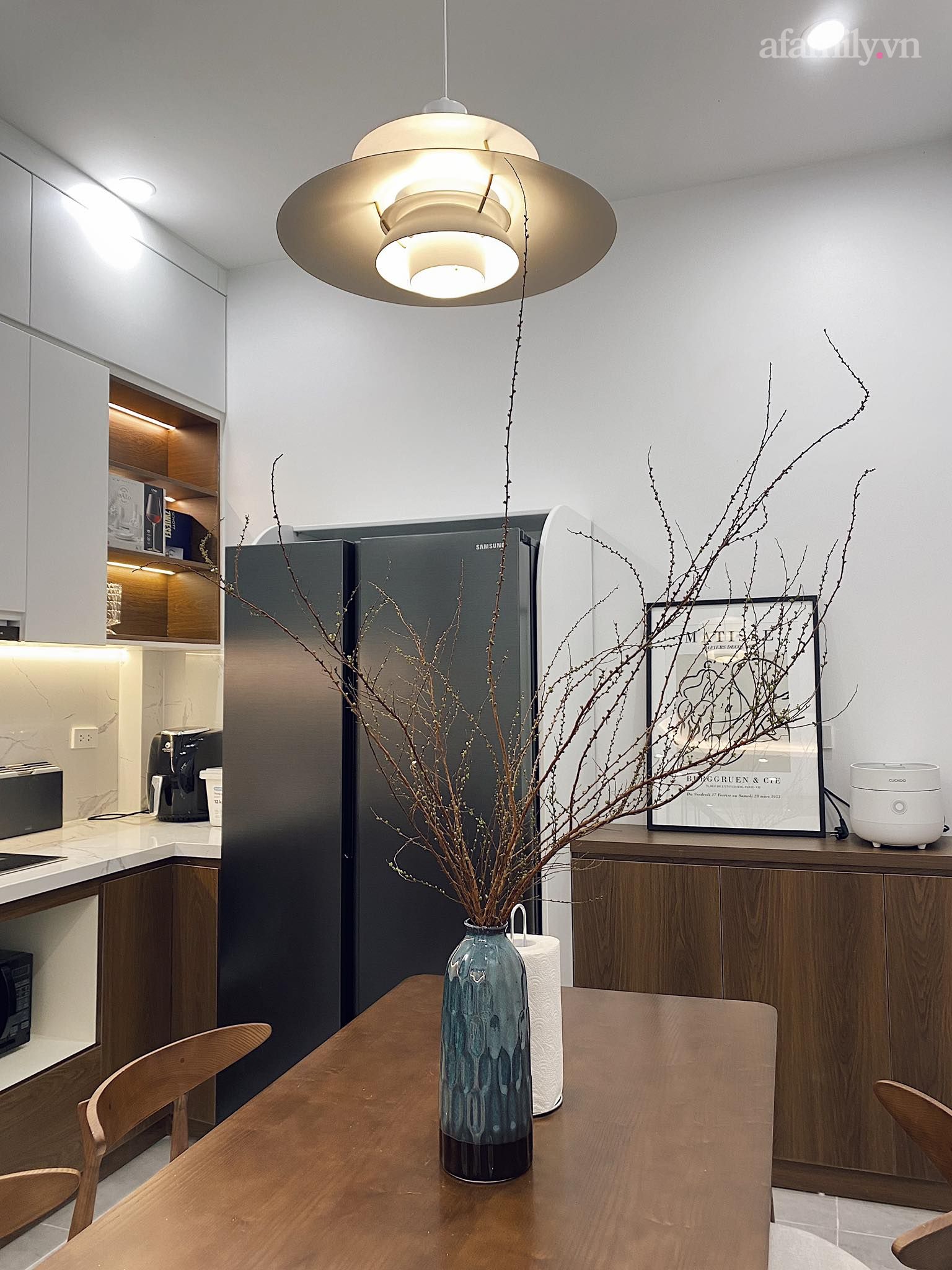 Vợ chồng trẻ ở Hà Nội cải tạo nhà 3 tầng 100m² ví như "vịt hoá thiên nga" ai cũng tấm tắc khen ngợi - Ảnh 12. Vợ chồng trẻ ở Hà Nội cải tạo nhà 3 tầng 100m² ví như "vịt hoá thiên nga" ai cũng tấm tắc khen ngợi - Ảnh 12.