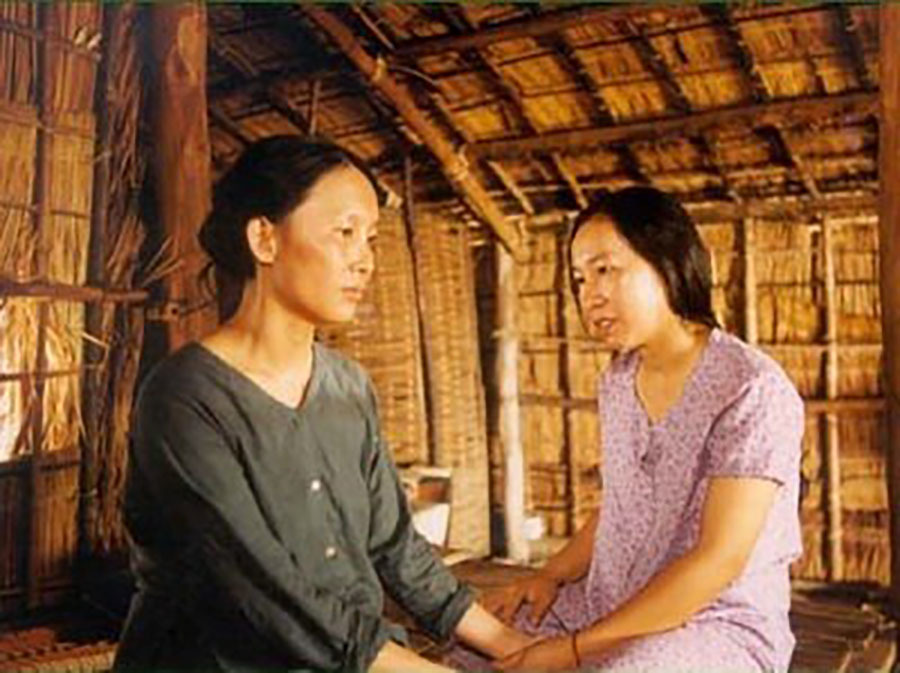 Sao 'Đời cát' 23 năm: Người viên mãn bên vợ trẻ, kẻ làm mẹ đơn thân - Ảnh 6.