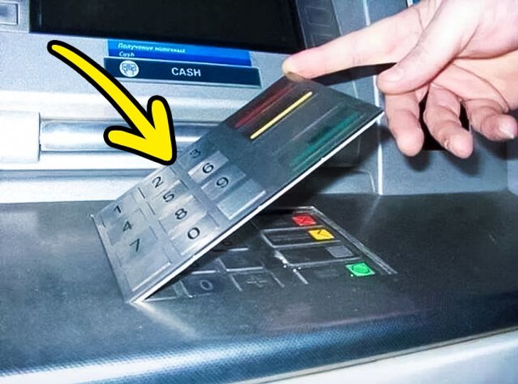 Hacker cướp tiền của bạn từ ATM: Cách nhận biết cây ATM có bị kẻ gian lợi dụng - Ảnh 3.