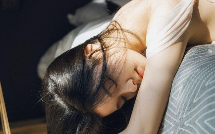 Hệ ti&ecirc;u h&oacute;a đang l&ecirc;n tiếng 'k&ecirc;u cứu' nếu cơ thể xuất hiện 5 dấu hiệu sau: Điều số 3 ai cũng thường bỏ qua