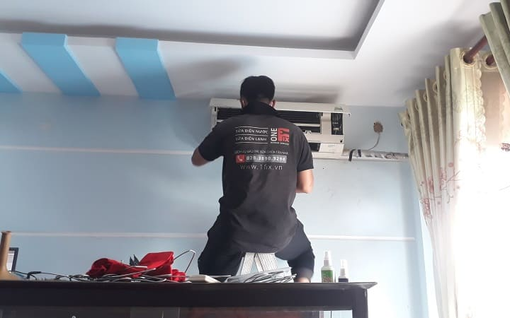 Bao nhi&ecirc;u l&acirc;u th&igrave; vệ sinh m&aacute;y lạnh định kỳ 1 lần