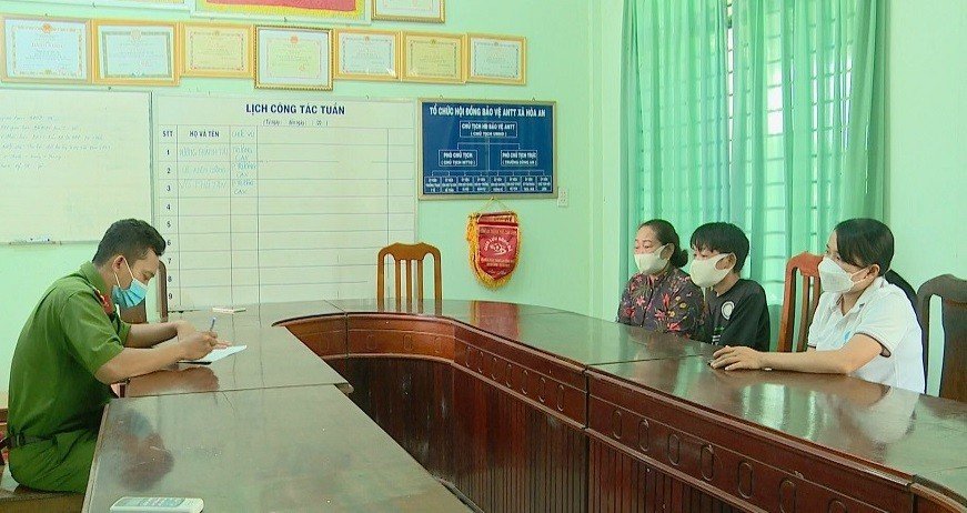Bắt tên trộm "nhí" đâm chủ nhà tử vong khi bị phát hiện - Ảnh 1. Bắt tên trộm "nhí" đâm chủ nhà tử vong khi bị phát hiện - Ảnh 1.