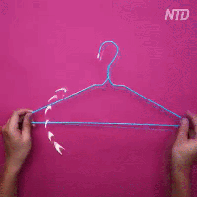 Vô số mẹo siêu hay từ móc treo quần áo, bạn không nắm được thì quả là phí! - Ảnh 4. Vô số mẹo siêu hay từ móc treo quần áo, bạn không nắm được thì quả là phí! - Ảnh 4.