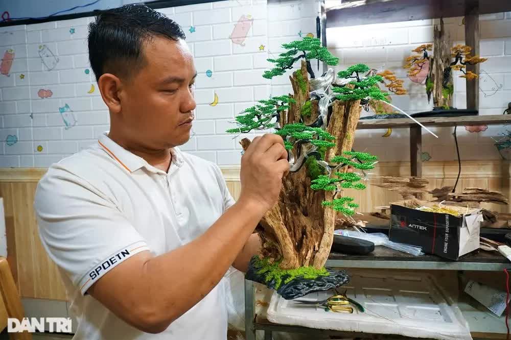 Bỏ việc nghìn đô la, kỹ sư về làm bonsai &quot;bất tử&quot; bán cho đại gia - Ảnh 1.