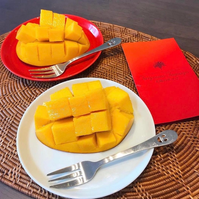 Hơn 2 triệu đồng/quả xo&agrave;i m&agrave;u đỏ, nh&agrave; gi&agrave;u Việt chi tiền &ldquo;ăn sang&rdquo; - Ảnh 5.