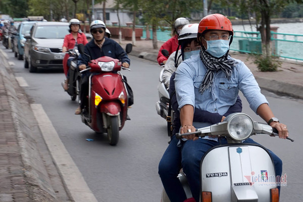 Dự báo thời tiết 3/4: Miền Bắc có nắng, Đà Nẵng đến Khánh Hòa mưa dồn dập - Ảnh 2.