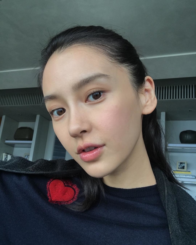 Thói quen giúp Angelababy giữ da sáng, dáng thon - Ảnh 3.