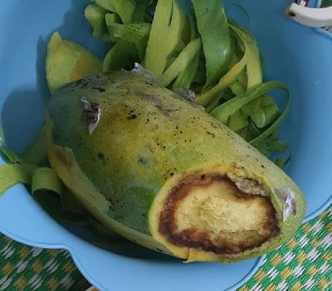 &ldquo;Vỡ mộng&rdquo; khi mua hoa quả xuất khẩu quay đầu với gi&aacute; giải cứu - Ảnh 2.