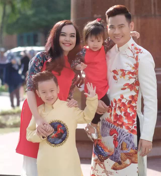 H&ocirc;n nh&acirc;n vi&ecirc;n m&atilde;n của 5 MC nam 'H&atilde;y chọn gi&aacute; đ&uacute;ng' - Ảnh 14.