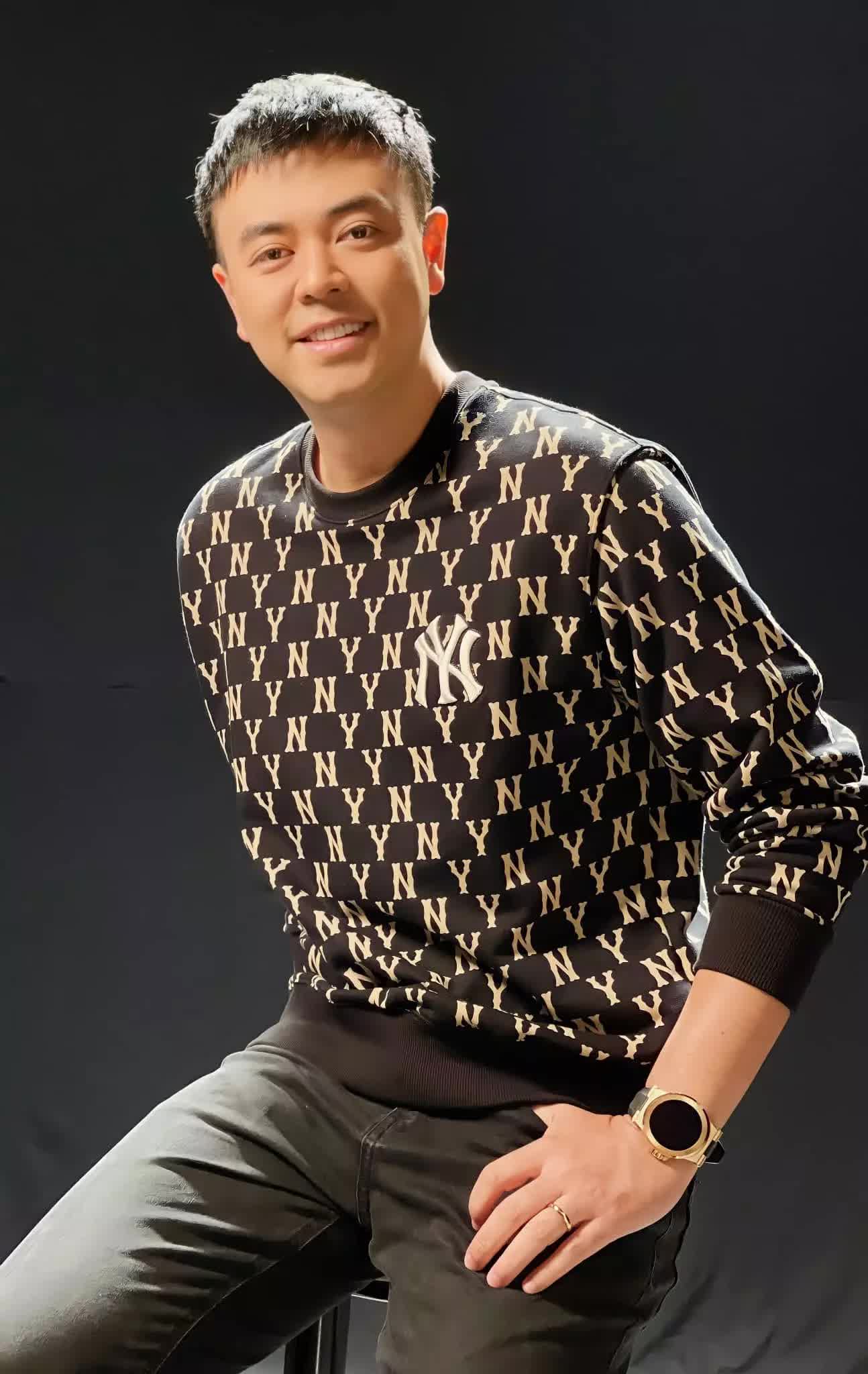 H&ocirc;n nh&acirc;n vi&ecirc;n m&atilde;n của 5 MC nam 'H&atilde;y chọn gi&aacute; đ&uacute;ng' - Ảnh 16.