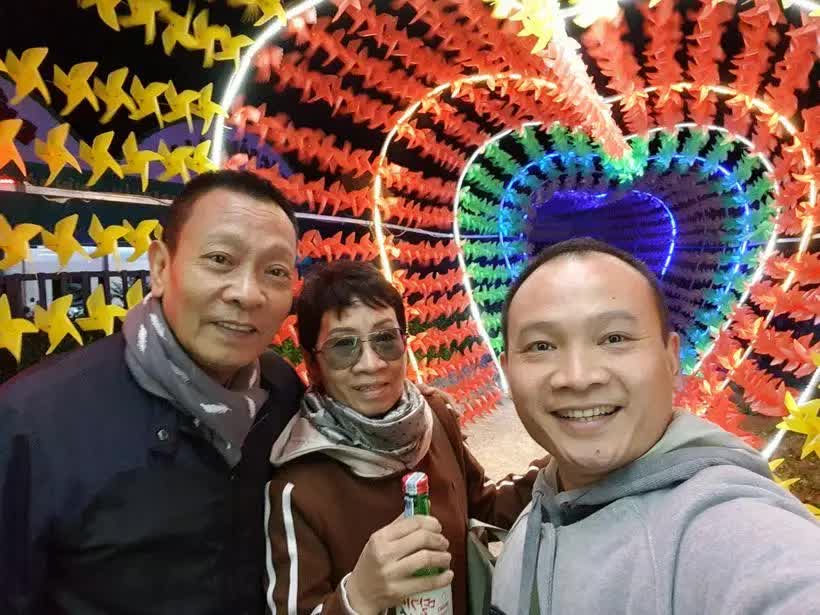 H&ocirc;n nh&acirc;n vi&ecirc;n m&atilde;n của 5 MC nam 'H&atilde;y chọn gi&aacute; đ&uacute;ng' - Ảnh 5.