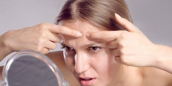 Phụ nữ c&oacute; estrogen thường thấp c&oacute; thể c&oacute; 5 đặc điểm n&agrave;y, khi còn trẻ mà kh&ocirc;ng cải thi&ecirc;̣n kịp thời sẽ già nhanh 