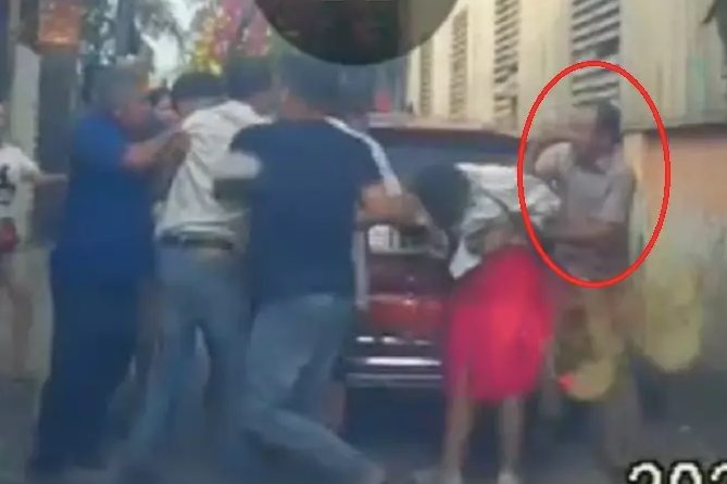 H&agrave;nh xử thiếu chuẩn mực, nhiều c&aacute;n bộ c&ocirc;ng an phải chịu kỉ luật - Ảnh 3.