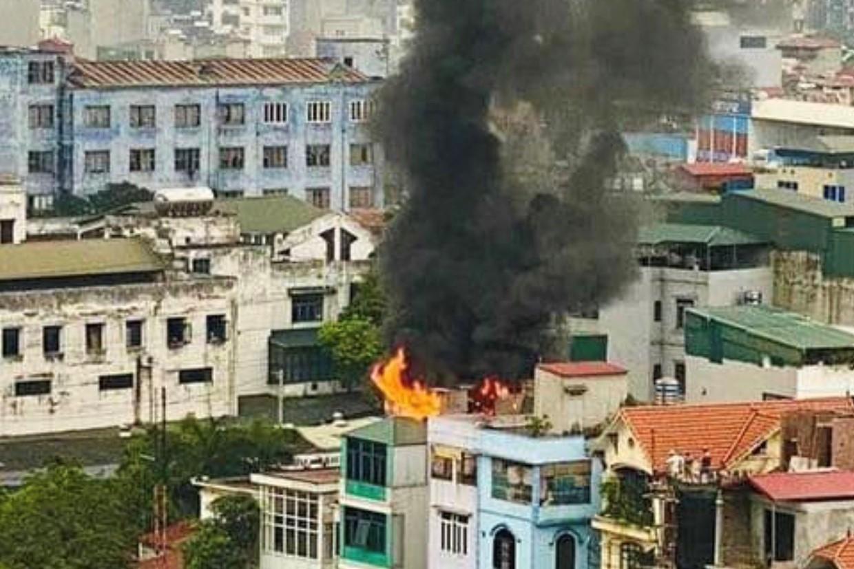 Báo VietnamNet - Ảnh 1.