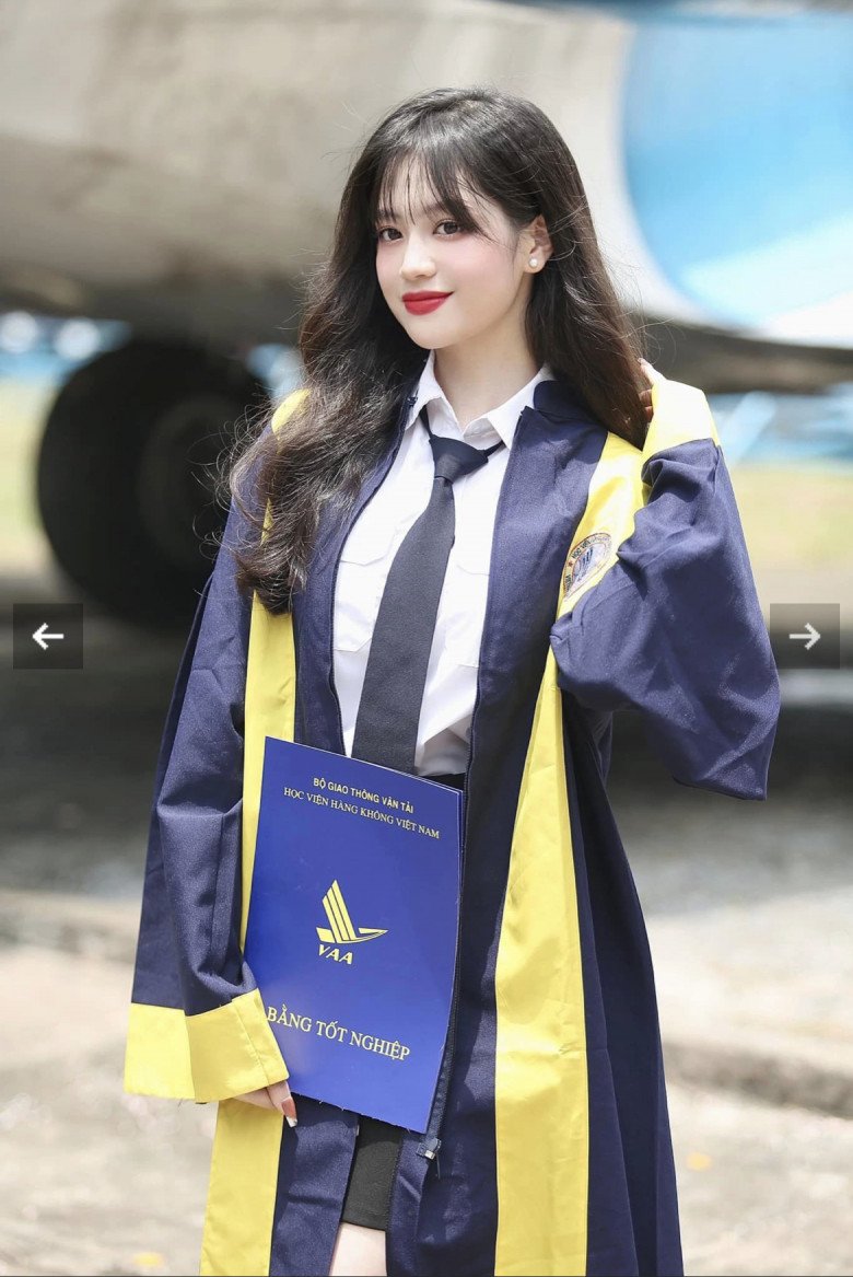 Diện đồng phục tốt nghiệp, nữ sinh hàng không vẫn xinh đẹp như hoa hậu - Ảnh 4.