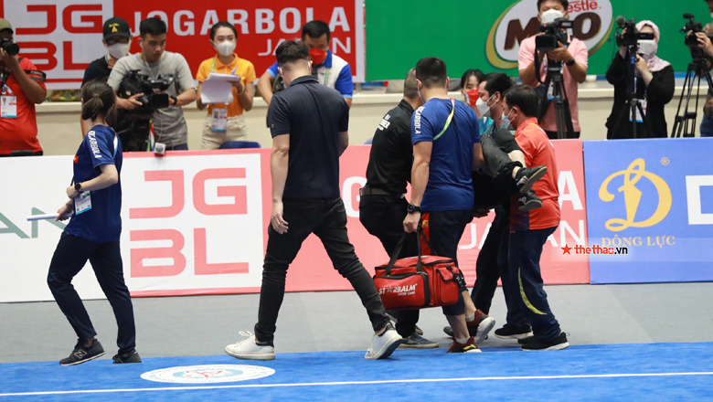 Vận động viên Wushu Nguyễn Văn Phương bị chấn thương: Chuyên gia y học thể thao chia sẻ lý giải về chấn thương đáng tiếc này - Ảnh 1. Vận động viên Wushu Nguyễn Văn Phương bị chấn thương: Chuyên gia y học thể thao chia sẻ lý giải về chấn thương đáng tiếc này - Ảnh 1.