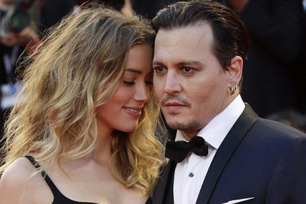 Amber Heard - người đẹp làm &quot;cướp biển&quot; Johnny Depp phát điên ở tuổi U60: Kết hôn đồng tính, &quot;cắm sừng&quot; chồng tài tử - Ảnh 7.