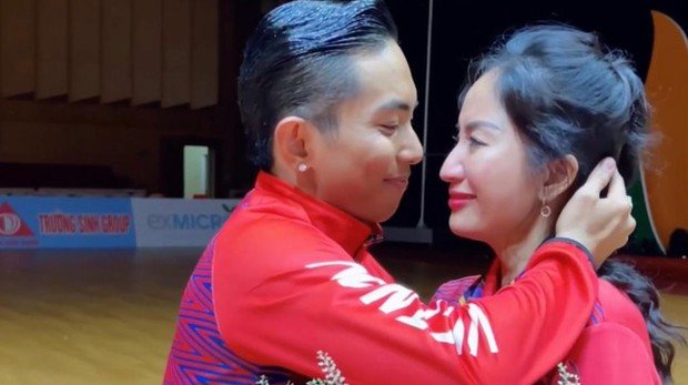 Tò mò nhà đẹp của Phan Hiển sau khi dành 3 HCV khiến Khánh Thi rơi nước mắt vì xúc động - Ảnh 2.