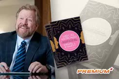 Vẻ điển trai lịch l&atilde;m của BTV Tuấn Dương Thời sự 19h - Ảnh 14.