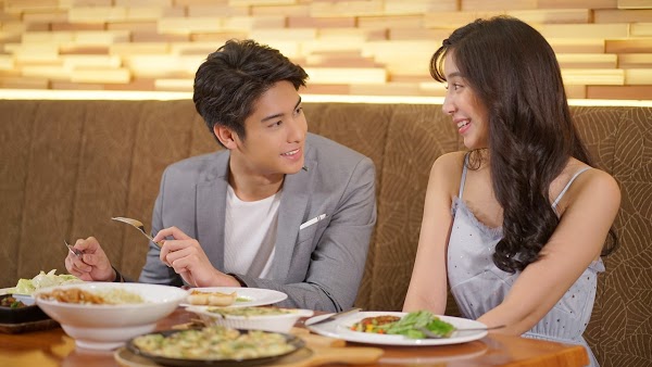 Hí hửng có bạn gái xinh lại giỏi, dẫn về ra mắt chị tôi lao đến tát em dúi dụi - Ảnh 1. Hí hửng có bạn gái xinh lại giỏi, dẫn về ra mắt chị tôi lao đến tát em dúi dụi - Ảnh 1.