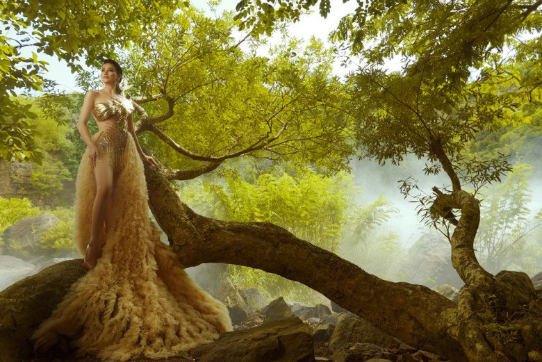 Bộ ba Hoa hậu quốc tế đình đám H'Hen Niê, Hương Giang và Phương Khánh đọ sắc giữa núi rừng hùng vĩ  - Ảnh 6.