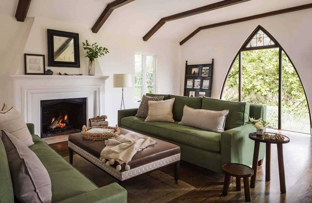 Biệt thự mang hơi thở biển cả nằm tr&ecirc;n n&uacute;i, kh&ocirc;ng gian ngỡ như h&ograve;n đảo - Ảnh 3.