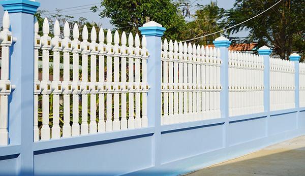 Bất ngờ trước những hàng rào đẹp mê ly cho nhà cấp 4 - Ảnh 5. Bất ngờ trước những hàng rào đẹp mê ly cho nhà cấp 4 - Ảnh 5.