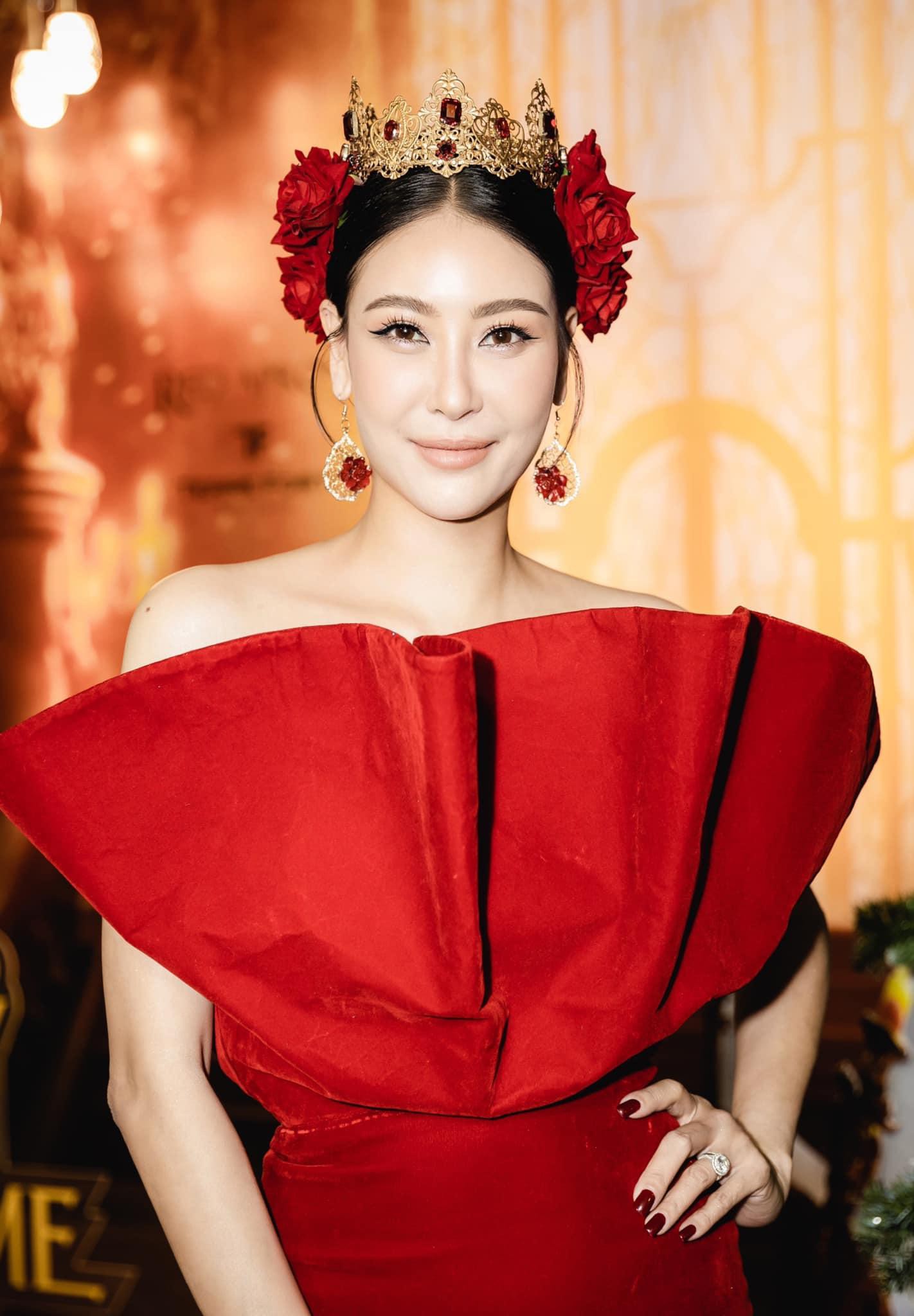 Hoa hậu Hà Kiều Anh ở tuổi 45: Từ nhan sắc đến vóc dáng 'đỉnh cao' khiến đàn em ngưỡng mộ - Ảnh 13.