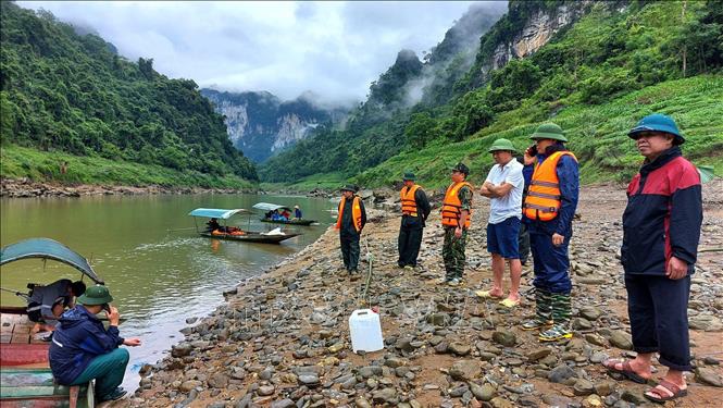 Tìm thấy thi thể 2 vợ chồng mất tích khi đánh cá ở Hà Giang - Ảnh 1.