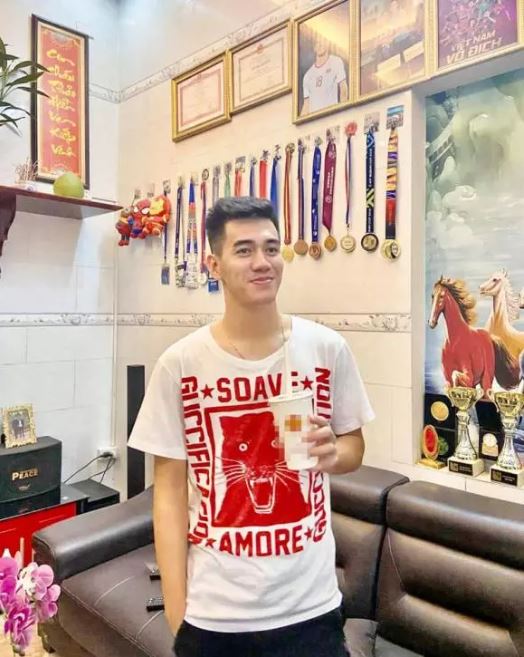 Điểm thú vị về 3 căn nhà của 3 cầu thủ trên tuổi của U23 Việt Nam: Tiến Linh - Hoàng Đức - Hùng Dũng  - Ảnh 9.