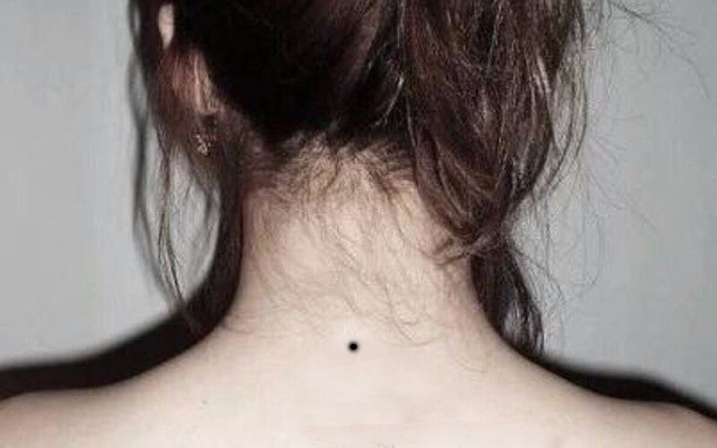 Mỗi ng&agrave;y đặt 1 vi&ecirc;n đ&aacute; lạnh v&agrave;o g&aacute;y chị em nhận liền 9 thay đổi, ng&agrave;y c&agrave;ng thon thả v&agrave; trẻ ra - Ảnh 5.