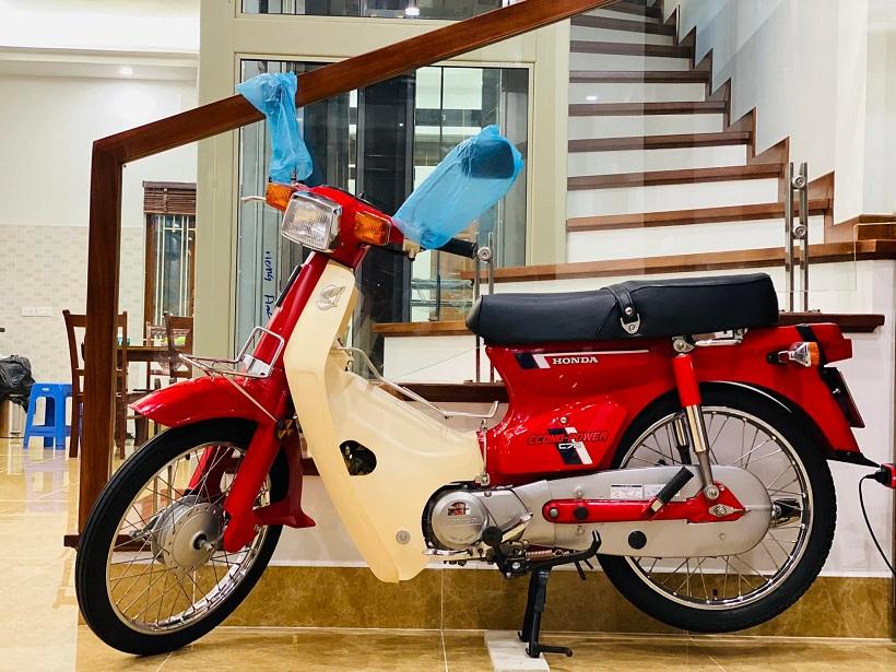 Xe máy số Honda DD cũ đời 1998 vẫn có mức giá vướng đỏ ửng 700 triệu đồng