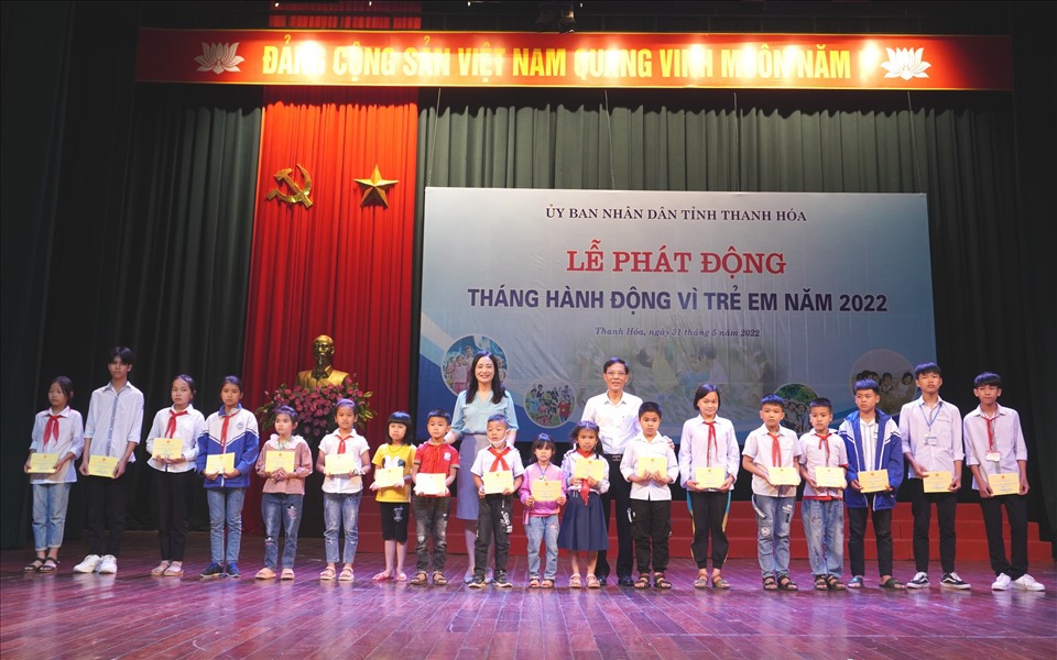 anh-3-1-16539969796501982310279-0-0-600-960-crop-1653997014133156515237.jpg